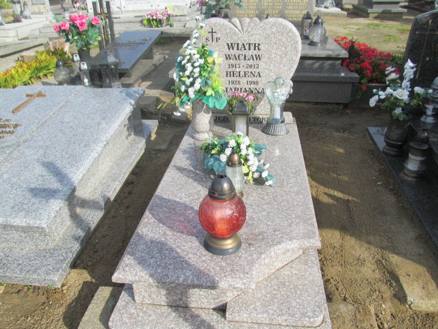 Grób Helena Wiatr